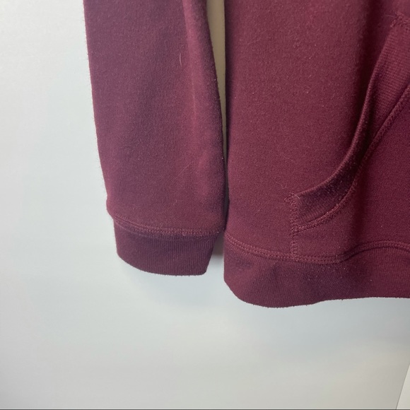 ARDENE kinda don’t care burgundy maroon hoodie XS - Picture 4 of 4